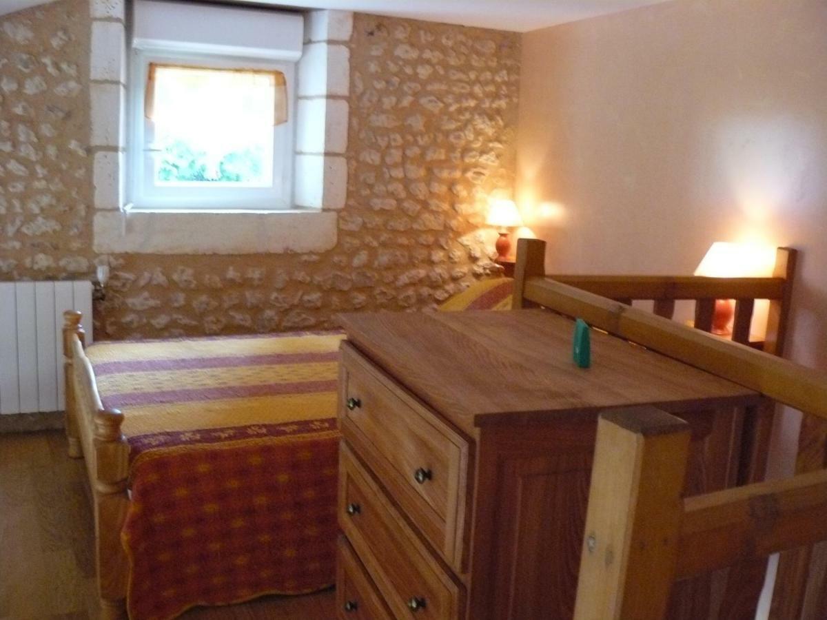 Gite Rural Charentais Les Essards  エクステリア 写真